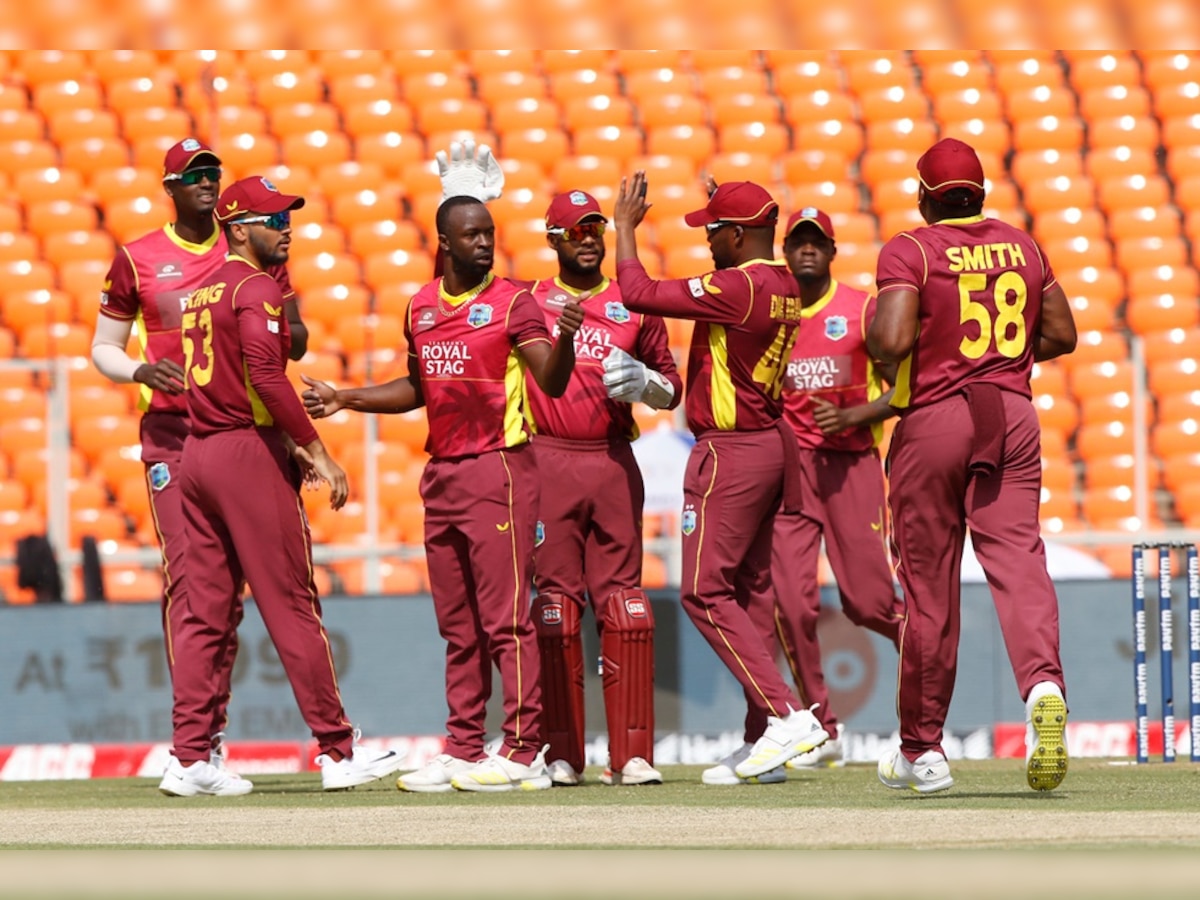 IND vs WI 2nd ODI: West Indies restrict Team India to 237, need 238 to level series