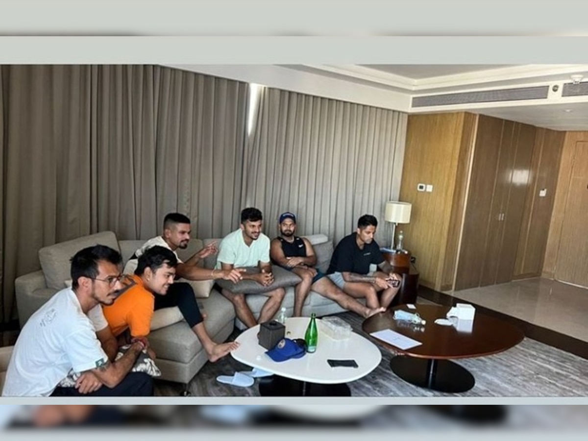 Rohit Sharma shares UNSEEN pic of Indian players watching IPL 2022 mega auction - SEE pic