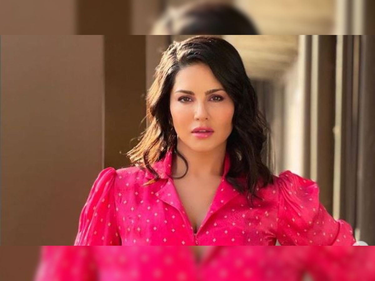 Sunny Leone falls prey to online fraud, claims PAN card details used to obtain Rs 2000 loan