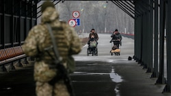 Russia-Ukraine Crisis: Helpline numbers issued for stranded Indians - Full list here