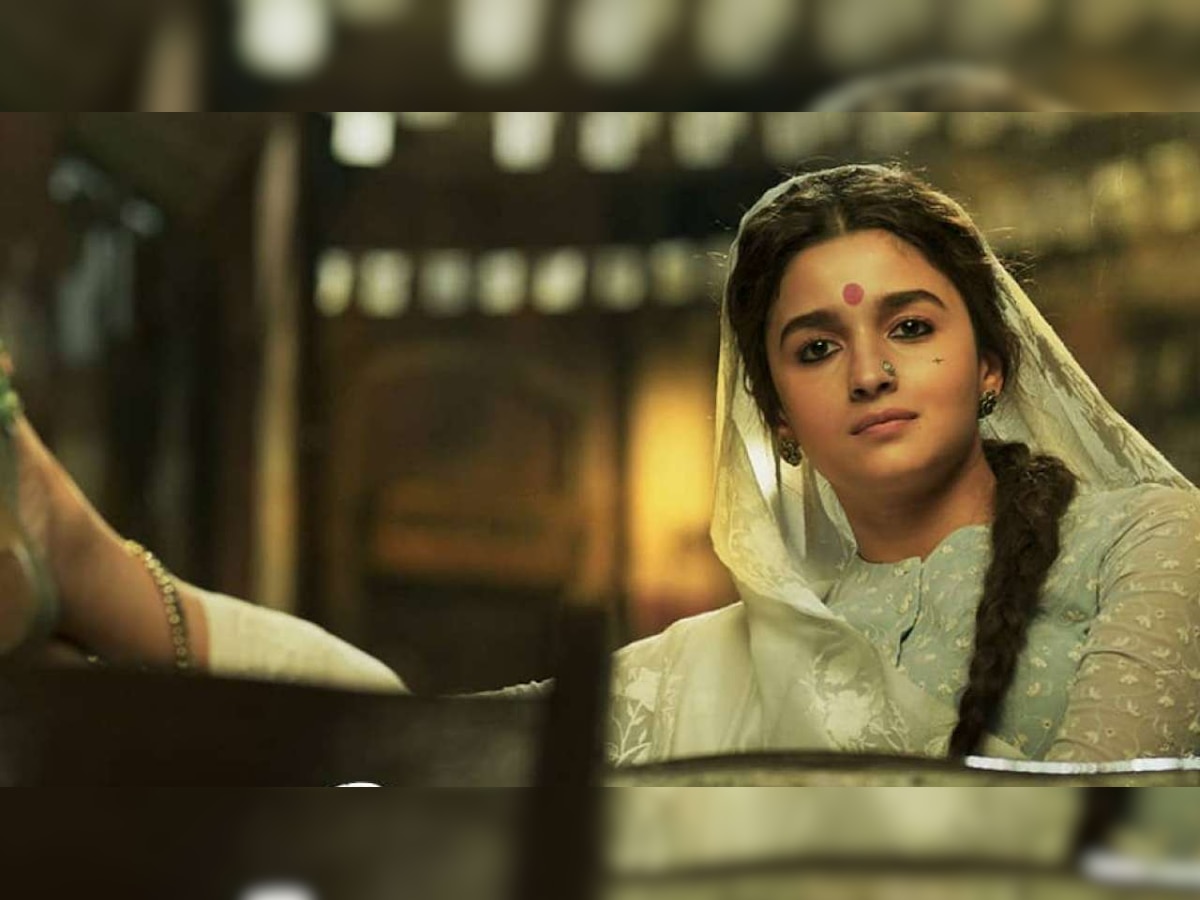 'Gangubai Kathiawadi' celebrity review: Vicky Kaushal, Janhvi Kapoor, others applaud Alia Bhatt's performance