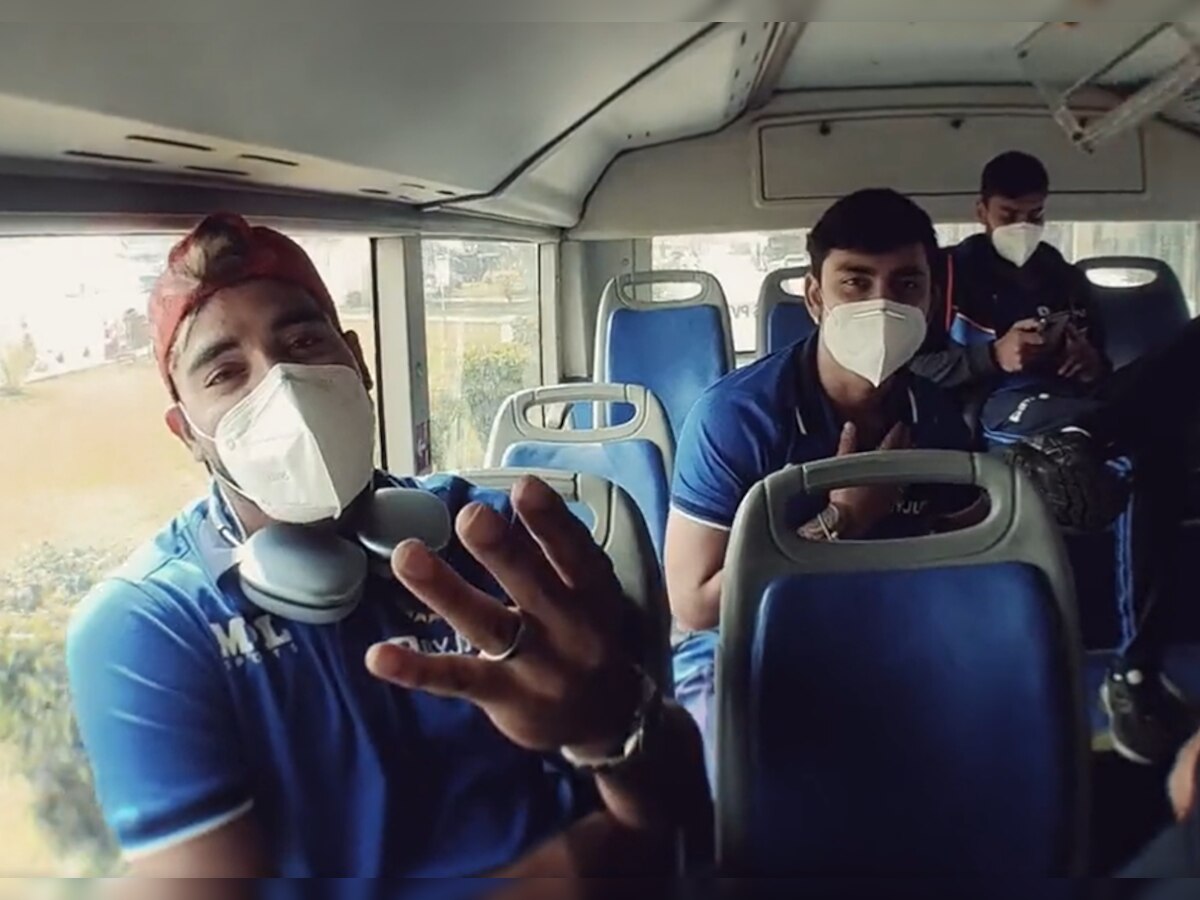 Watch: Team India players sing Bollywood songs on bus ahead of 2nd T20I vs Sri Lanka