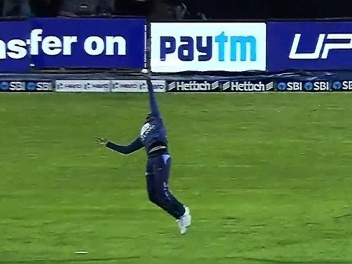 IND vs SL: Sri Lanka's Binura Fernando takes world-class diving catch to dismiss Sanju Samson - WATCH video