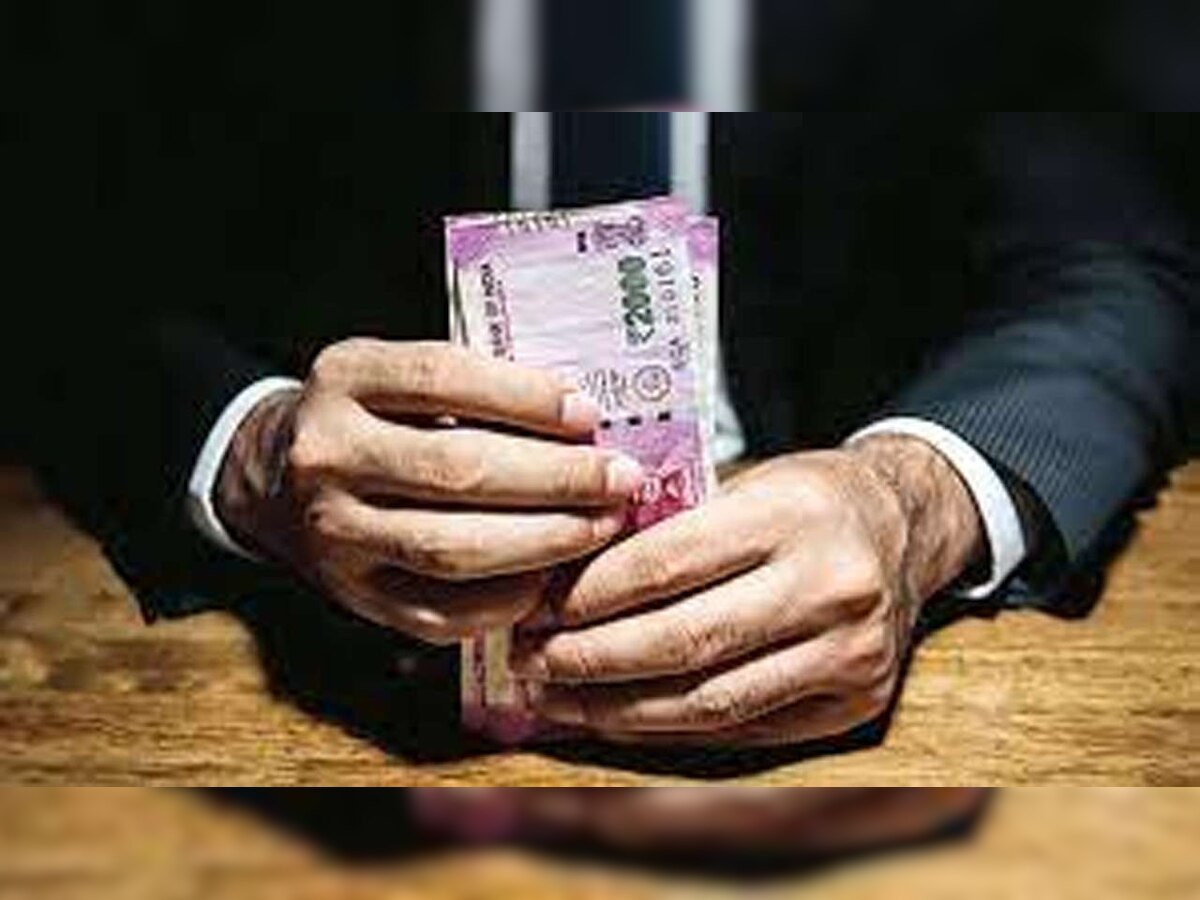 Real life Bunty-Babli: Couple runs massive government contract scam, dupes people of Rs 20 crore