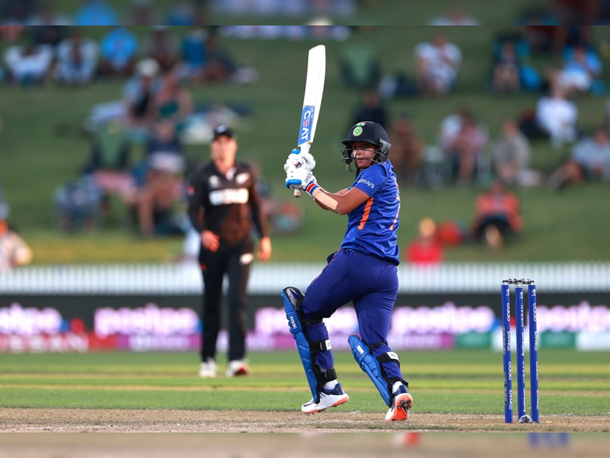 Women's World Cup 2022: Harmanpreet Kaur's 71 goes in vain as New Zealand defeat India