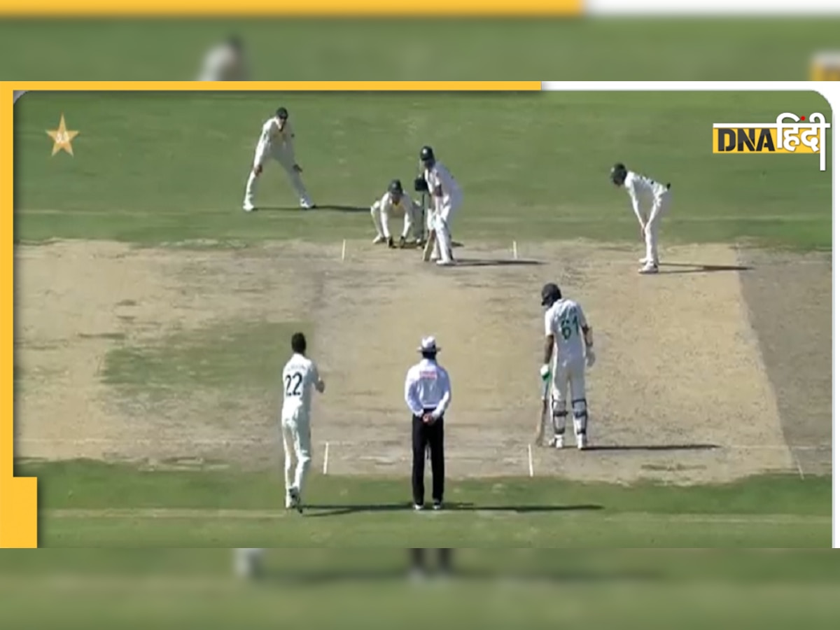 PAK vs AUS: इस गेंदबाज को डेब्यू मैच में मिला सबसे बड़ा विकेट, देखें Video