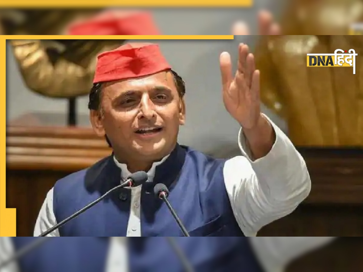 कार के सामने आया सांड तो शायराना हो गए Akhilesh Yadav, देखें वीडियो