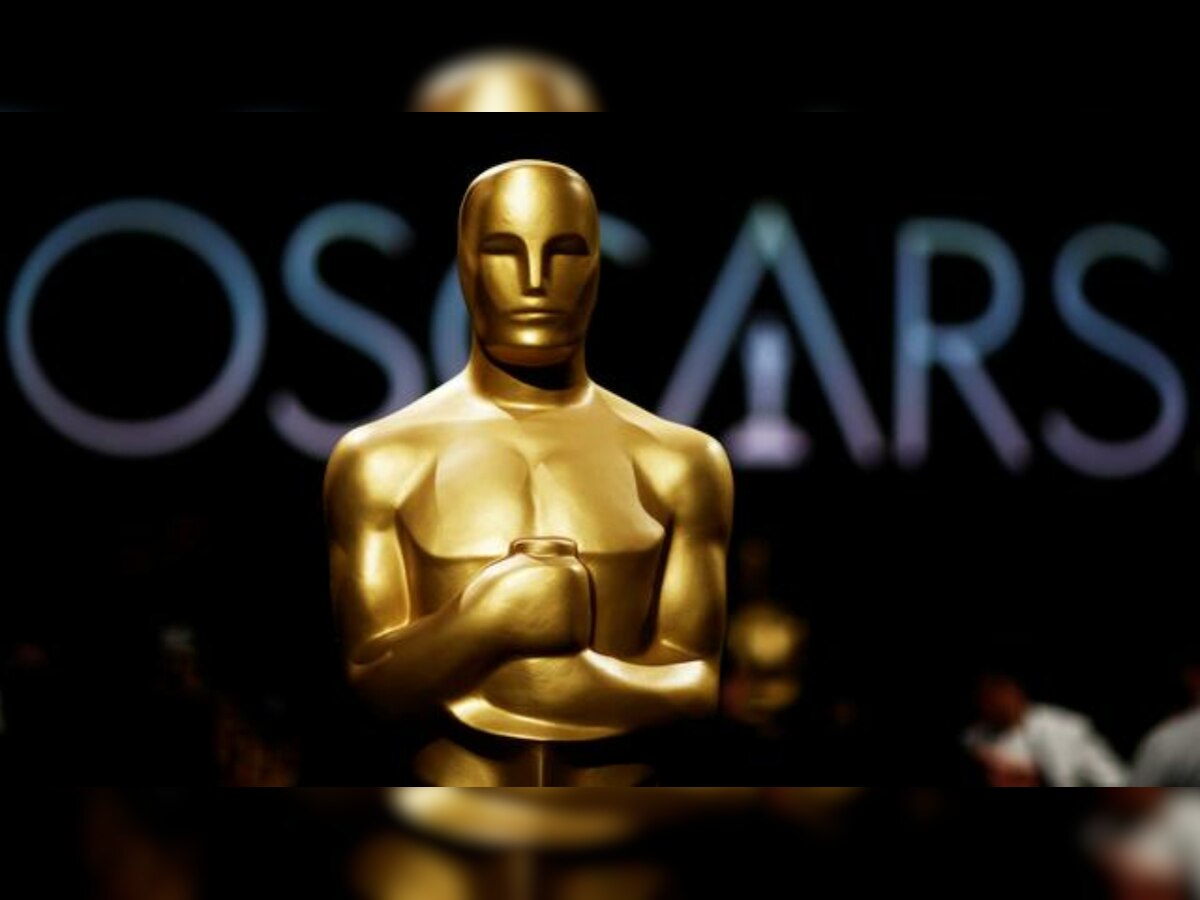 Oscars 2022 The Academy holds moment of silence for Ukraine, celebs