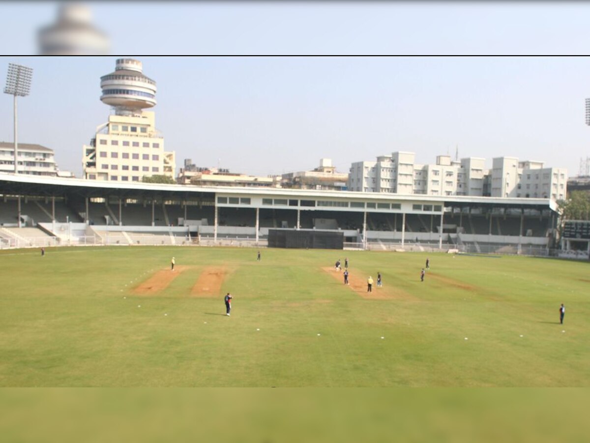 IPL 2022: Brabourne Stadium pitch and weather report for Lucknow Super Giants and Chennai Super Kings match