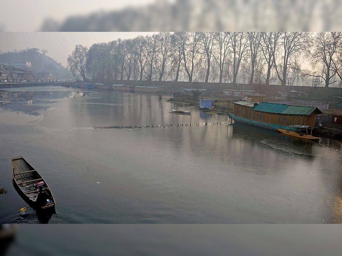 Kashmiri Pandits celebrate New Year festival ‘Navreh’ after 32 years at the banks of Dal Lake