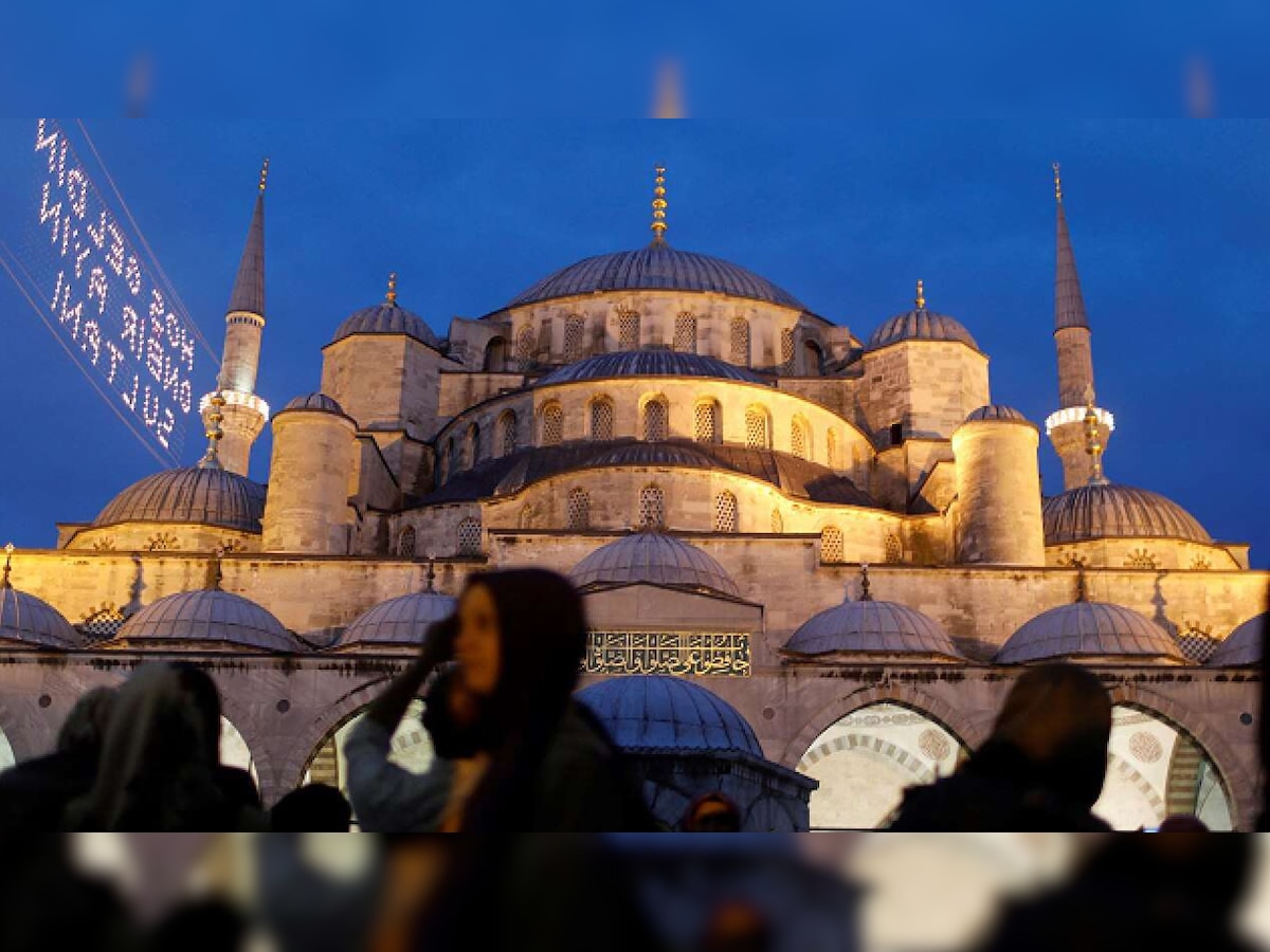 Ramadan Mubarak: Ramzan greetings, WhatsApp messages, wishes and quotes for friends, family