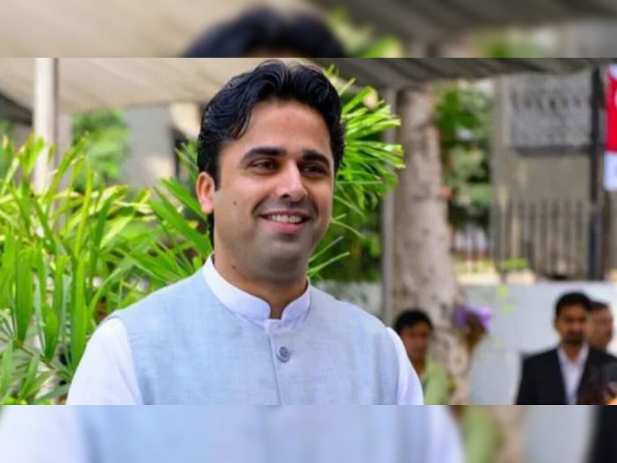 'Keeping my options open,' says Congress veteran Ahmed Patel's son ahead of Gujarat Elections