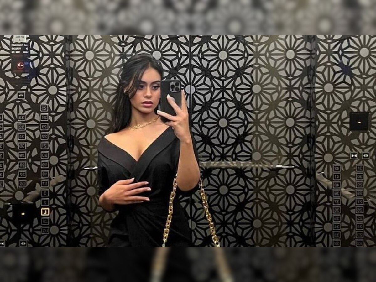 Nysa Devgn sizzles in dress featuring plunging neckline, check out photo inside