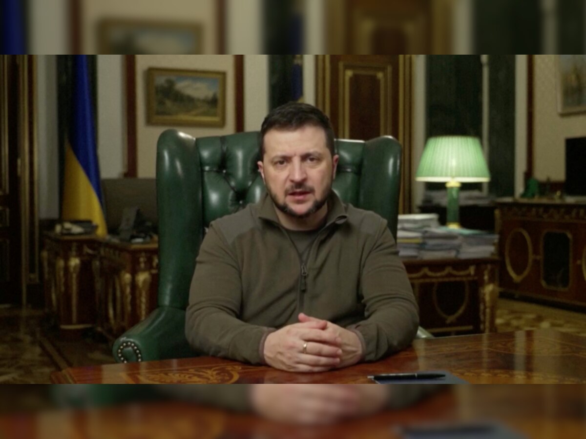 Ukrainian President Volodymyr Zelenskyy offers to trade pro-Russian politician for Prisoners of War