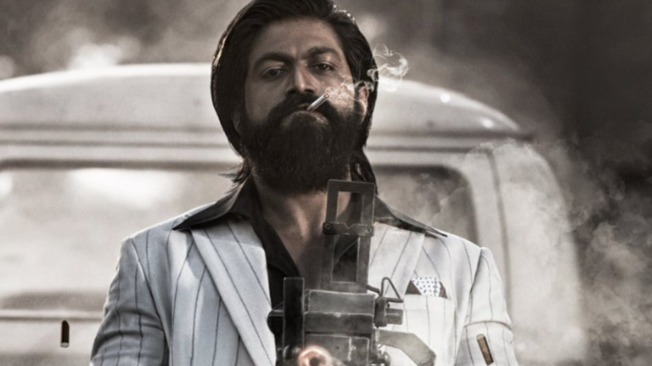 Yash starrer KGF Chapter 2 full movie leaked on Tamilrockers, Movierulz