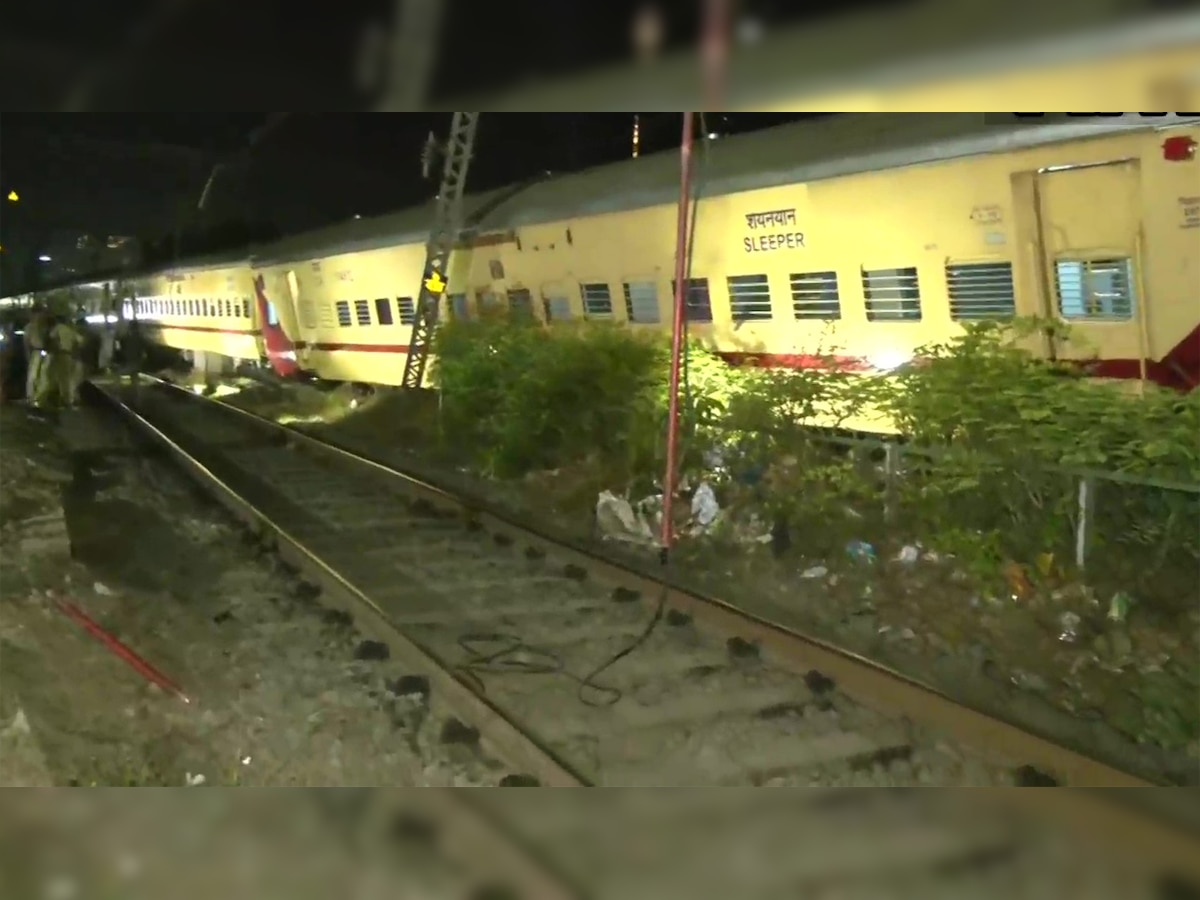 Maharashtra: Three coaches of Puducherry Express derail in Mumbai, no injuries reported