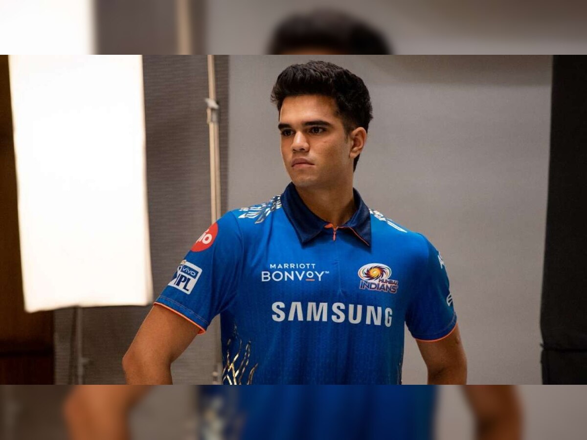 Arjun Tendulkar to debut vs Lucknow Super Giants? Sister Sara's comments on MI's post says this