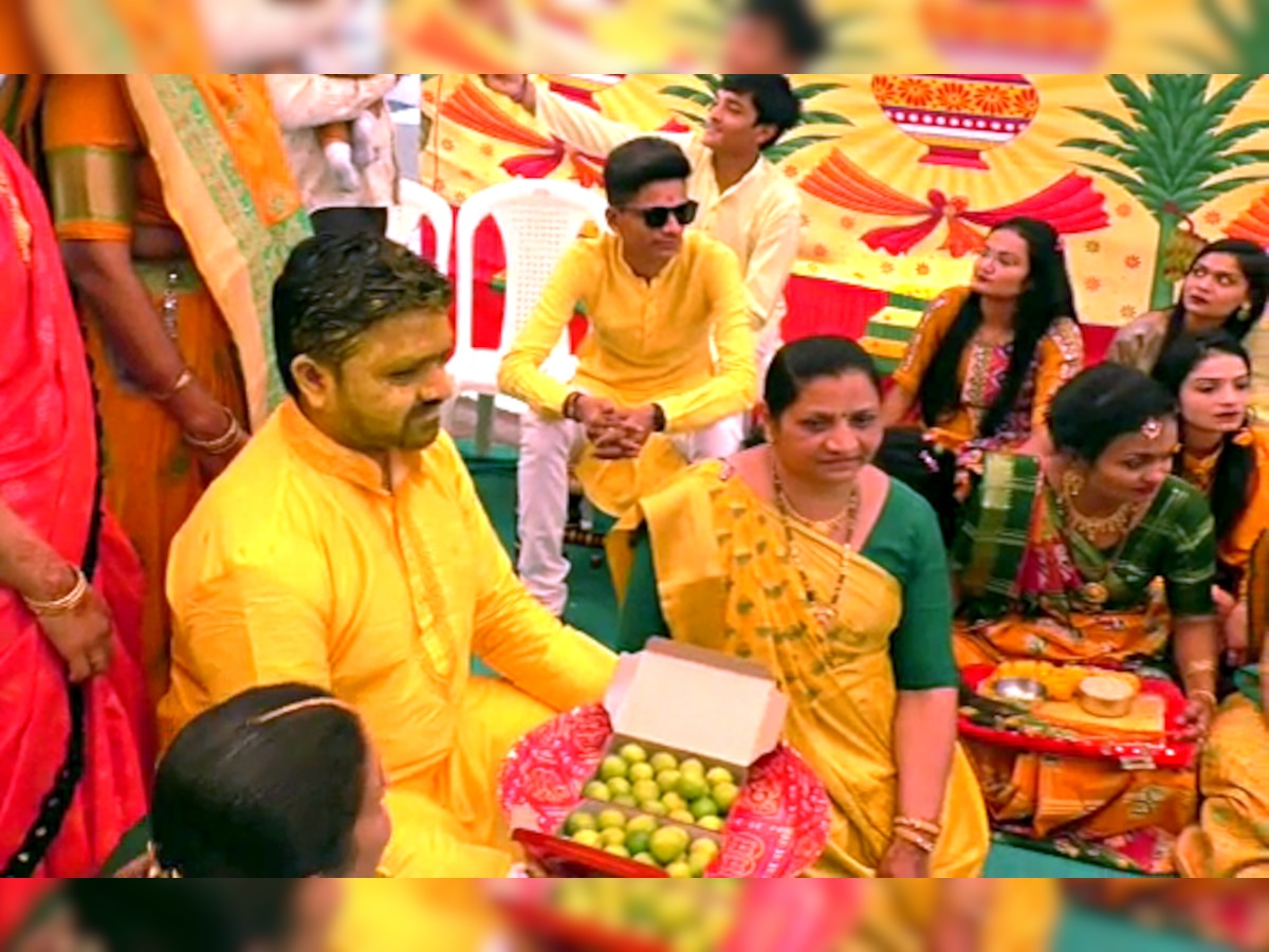 Gujarat groom gets lemons as wedding gift amid rising prices, temperature