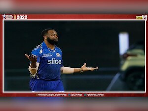 IPL में Mumbai Indians ने बनाया हार का रिकॉर्ड, क्या खत्म हो गया प्लेऑफ का सफर? जानिए