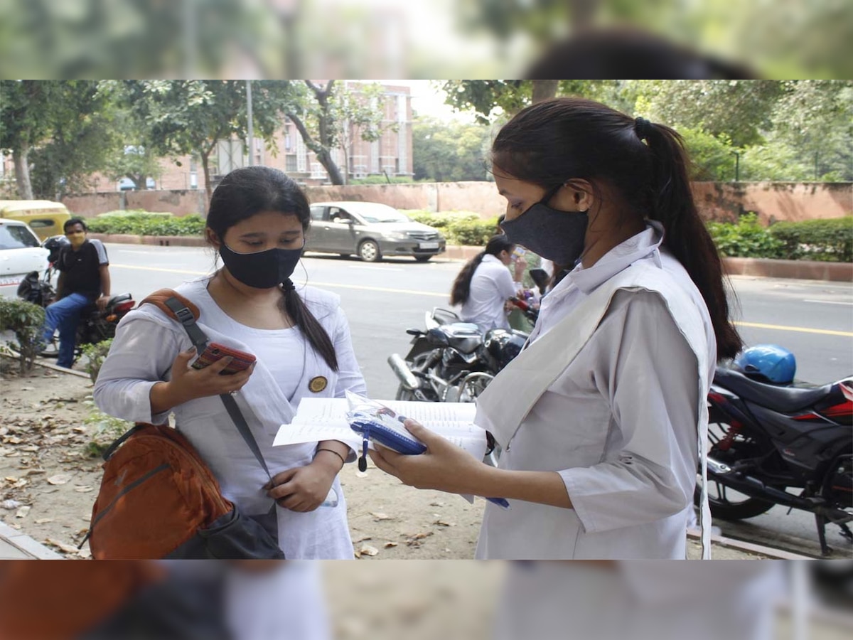 ICSE, ISC Board Exams 2022: Vaccination 'not mandatory' to appear in exams, clarifies CISCE