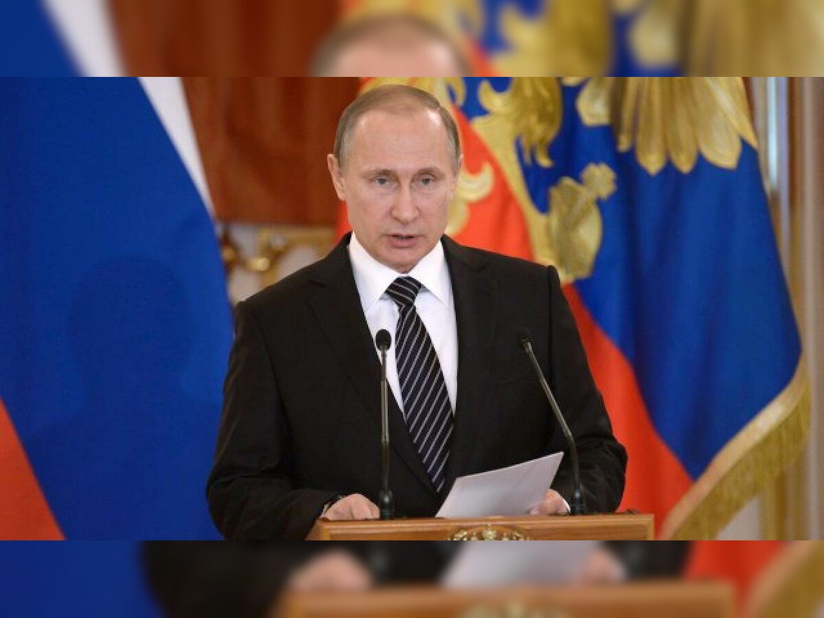 Russian President Vladimir Putin warns of 'lightning-fast' retaliation if West interferes in ongoing Ukraine war