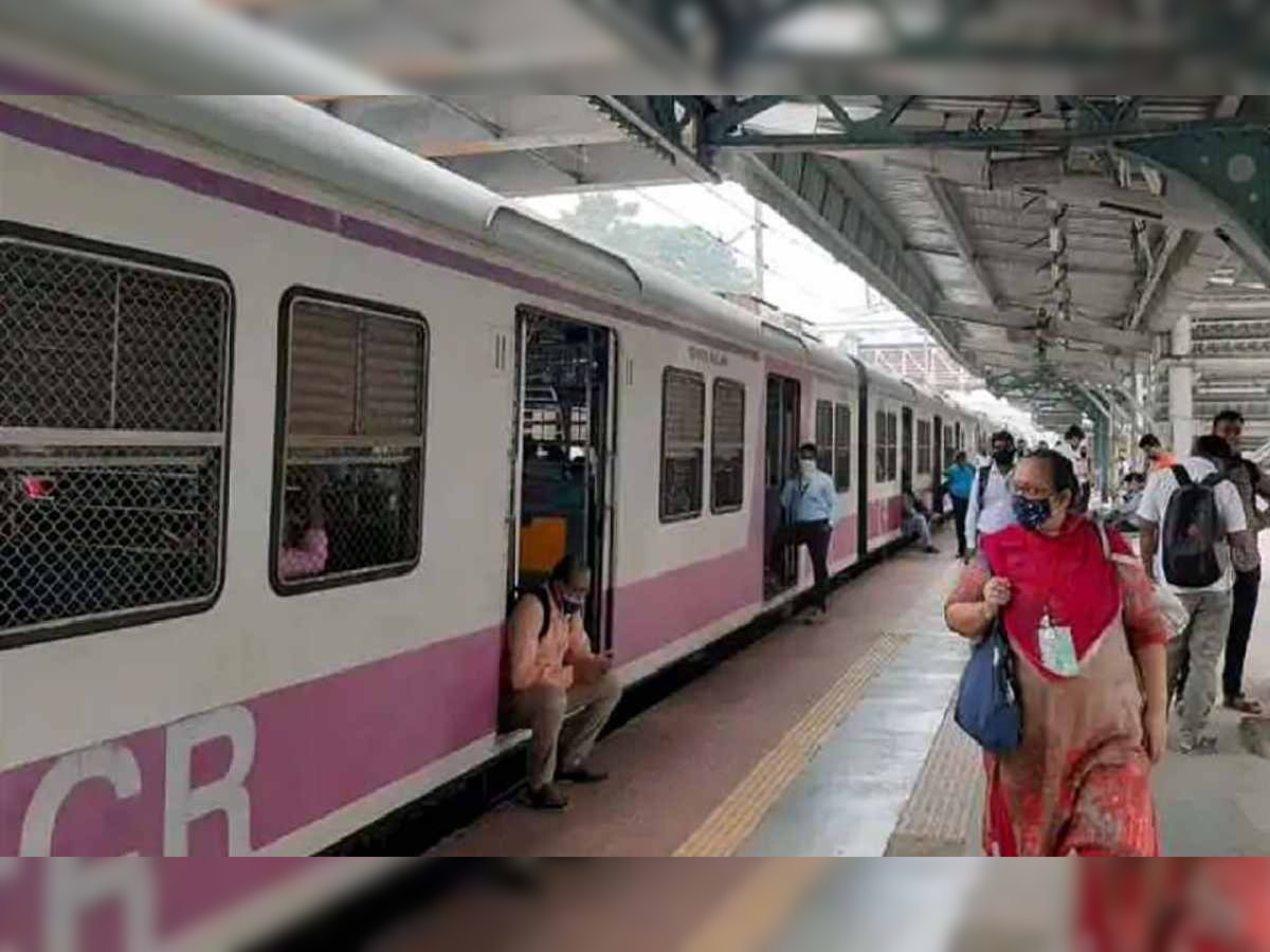 Air-conditioned Mumbai local trains' fares to be reduced by 50%, says Union minister Raosaheb Danve