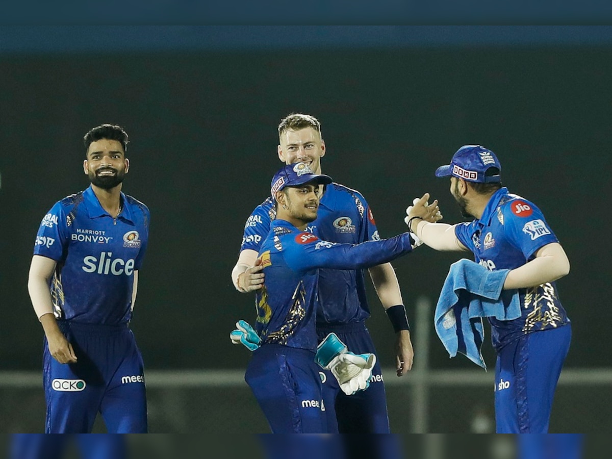 IPL 2022: Daniel Sams' last over heroics lift MI to 5-run win over Gujarat Titans