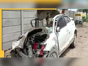 हरियाणा: करनाल में दर्दनाक सड़क हादसा, कार-ट्रक की भिड़त में 4 लोगों की मौत