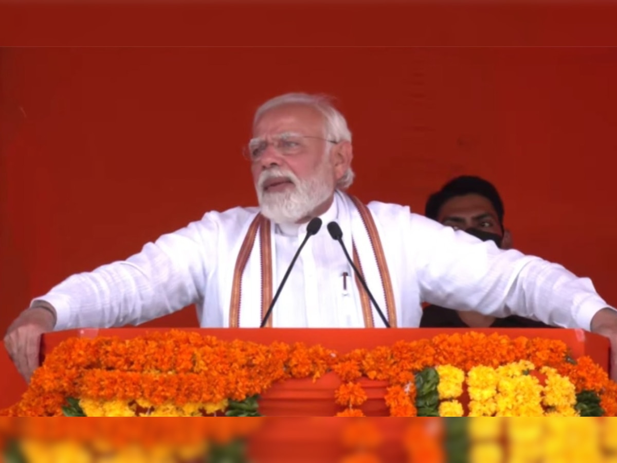 ‘Parivarwadi parties crush dreams of youth’: PM Modi slams ‘superstitious’ KCR in Telangana