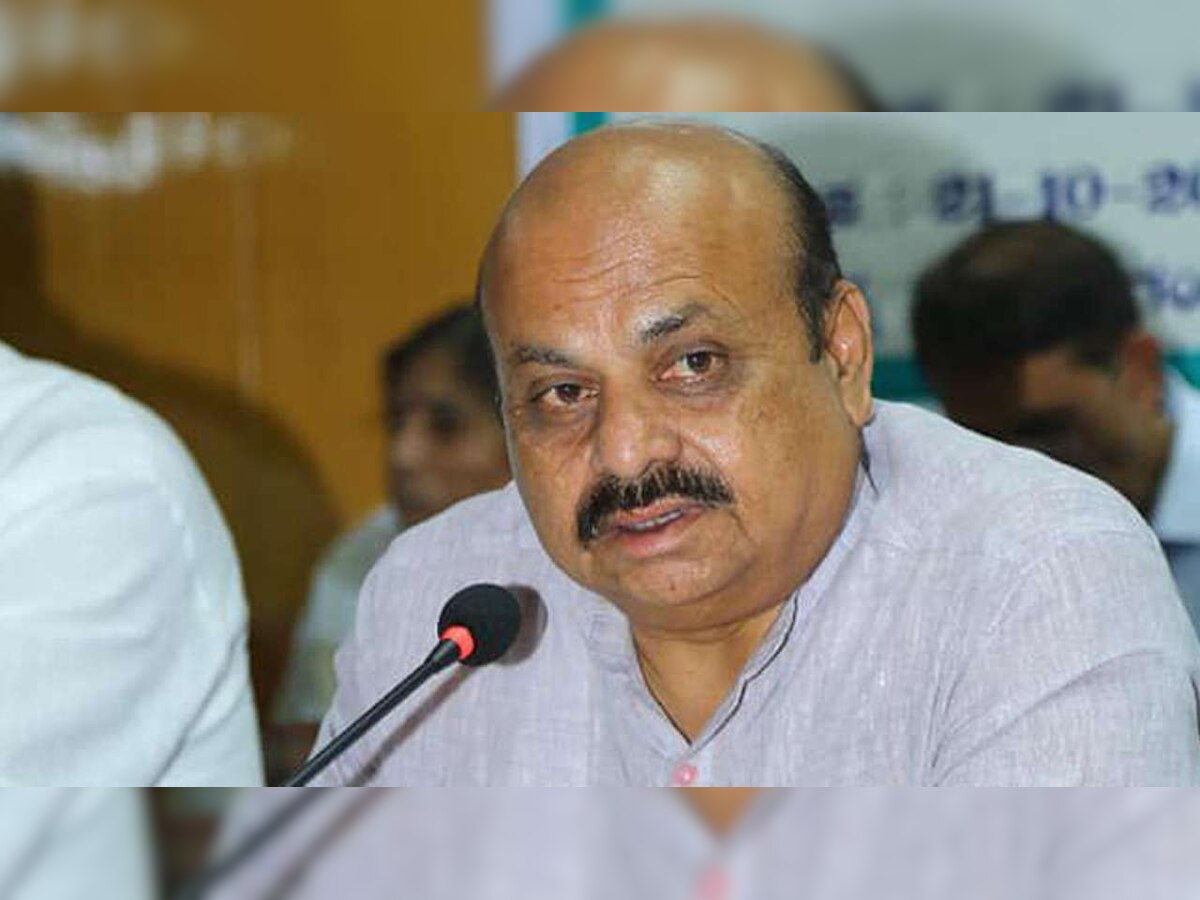 Karnataka CM Basavaraj Bommai calls Uttar Pradesh CM Yogi Adityanath, enquires about Karnataka pilgrims mishap