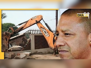 Yogi Adityanath का बुलडोजर एक्शन, 62 माफियाओं की संपत्ति जब्त करने का पूरा प्लान तैयार 