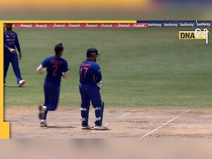 Ind Vs WI Match Video: रन आउट के बजाय ऋषभ पंत गेंद से क्या करने लगे कि रोहित शर्मा को आ गया गुस्सा, देखें वीडियो 