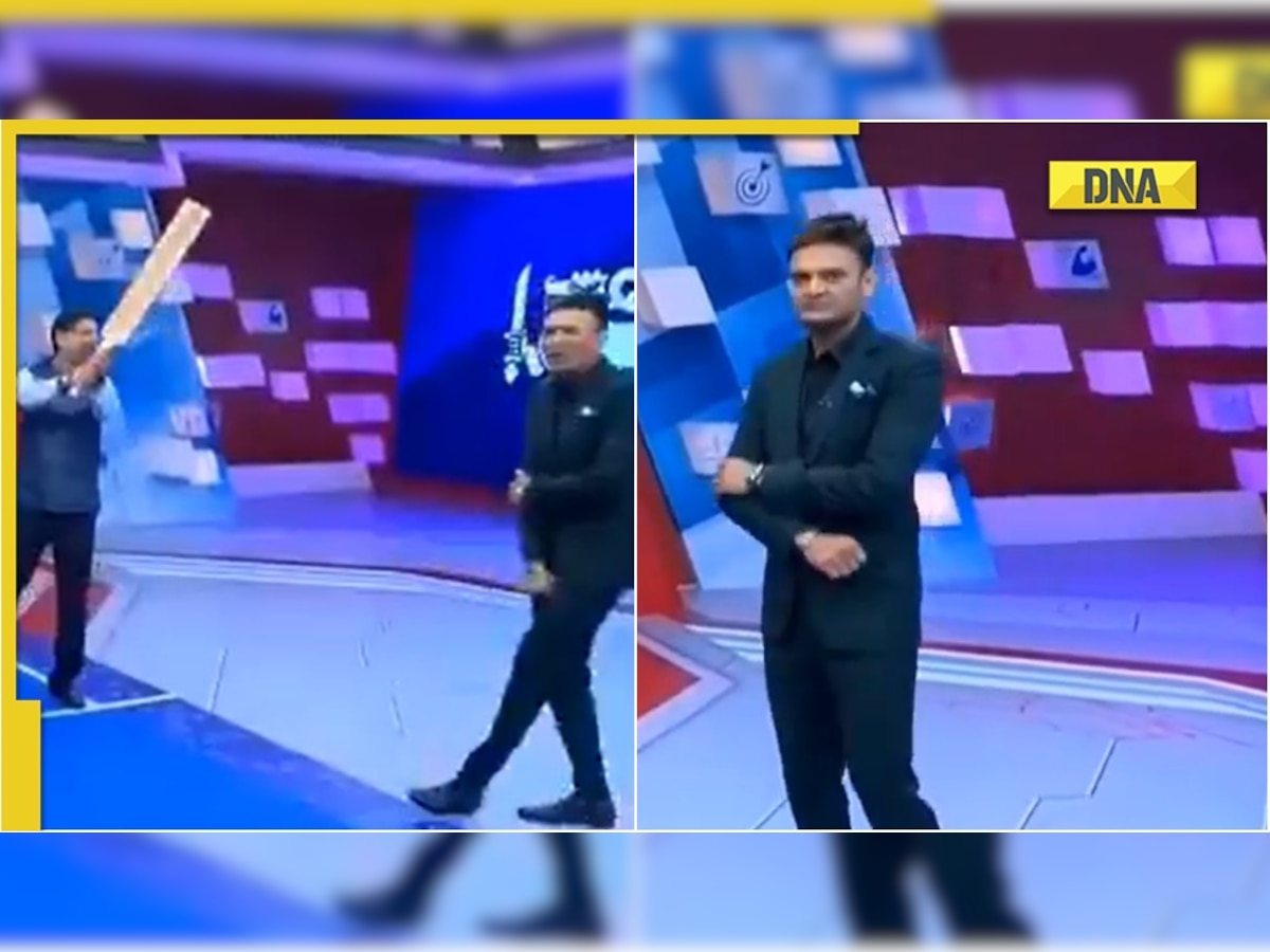 Watch: Kris Srikkanth accidentally hits Hemang Badani with bat on live television, apologizes later 