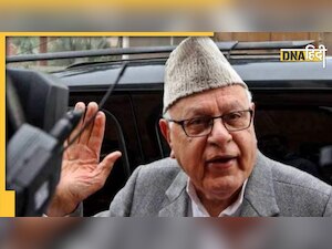 Kashmir: झुकेंगे नहीं फारूक अब्दुल्ला, अनुच्छेद 370 को बहाल होने तक जारी रहेगी सियासी जंग!