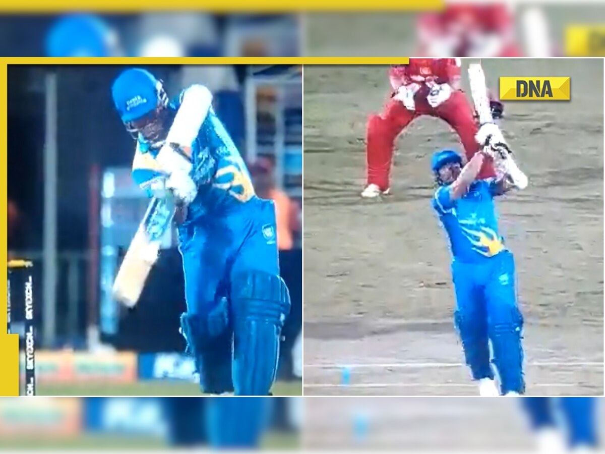 RSWS 2022: Sachin Tendulkar rolls back time, dances down the track to smash massive six, watch video