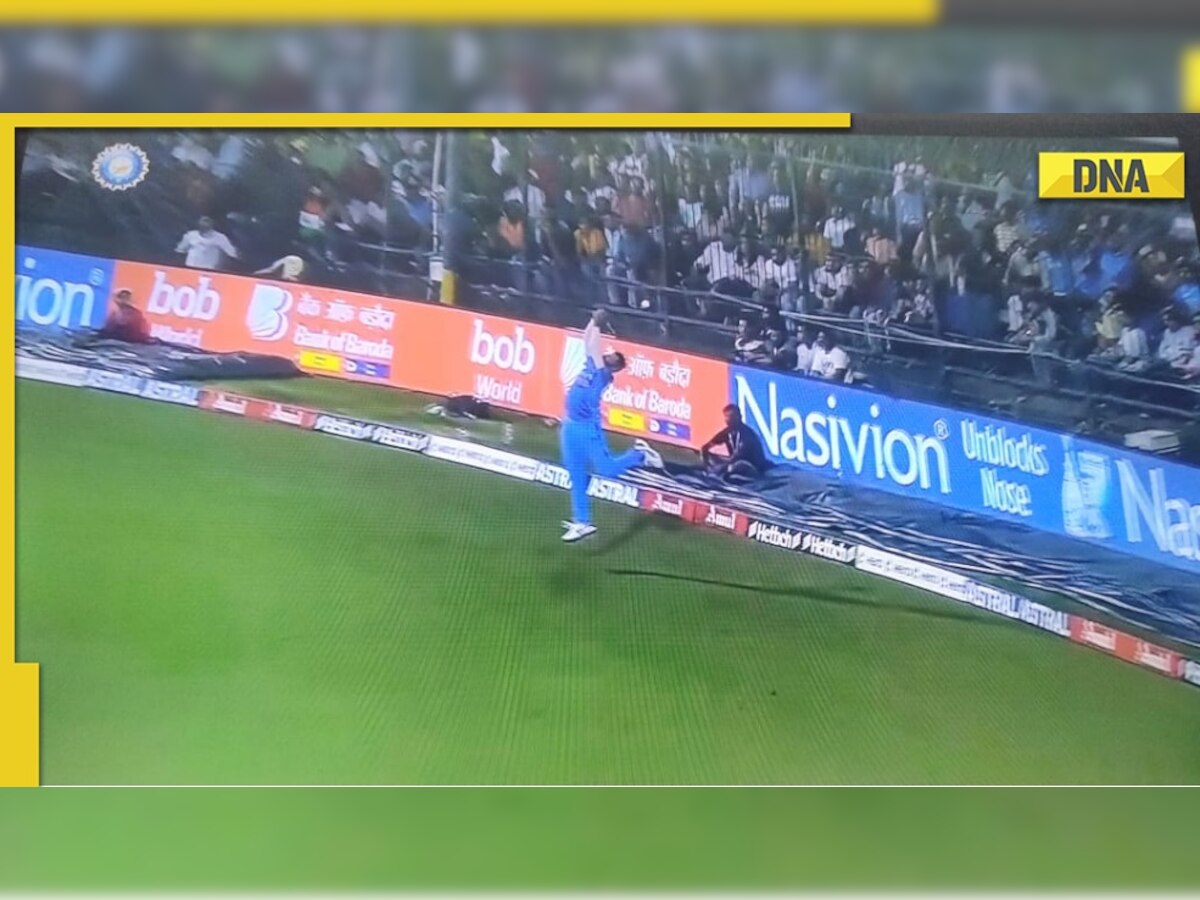 'Overrated bowler and...', Netizens roast Mohammed Siraj as he concedes runs and drops easy catch