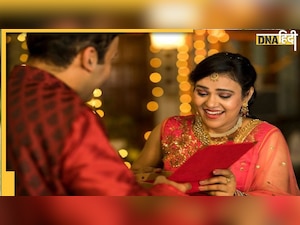 Karwa Chauth : करवा चौथ पर पत्नी को दें ये उपहार, प्यार और संबंध हो जाएंगे और प्रगाढ़