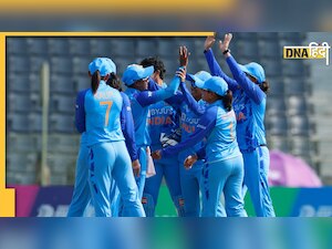 IND W vs SL W Asia Cup 2022 Final: श्रीलंका को धूल चटाकर 7वीं बार भारत ने जीता खिताब