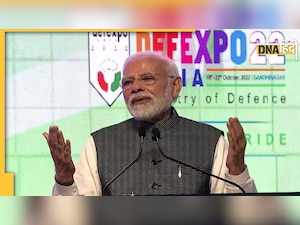Defence Expo 2022 : पीएम मोदी ने किया डिफेंस एक्सपो का उद्घाटन, बोले-सुरक्षा का भावी केंद्र बनेगा भारत