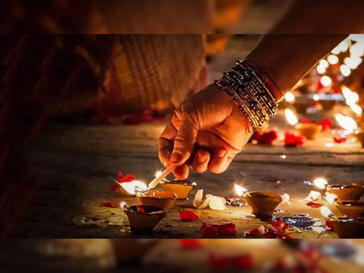 Dev Deepawali 2022: WhatsApp wishes, messages, quotes to share with your loved ones