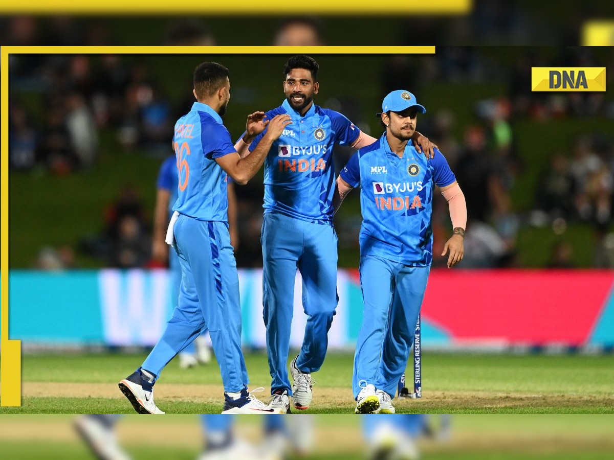 IND vs NZ 3rd T20I: Fiery spell from Mohammed Siraj helps visitors bundle out New Zealand for 160