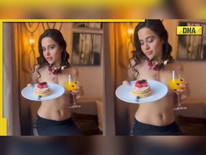 Urfi Javed poses nude in new post, barely covering herself with a ...