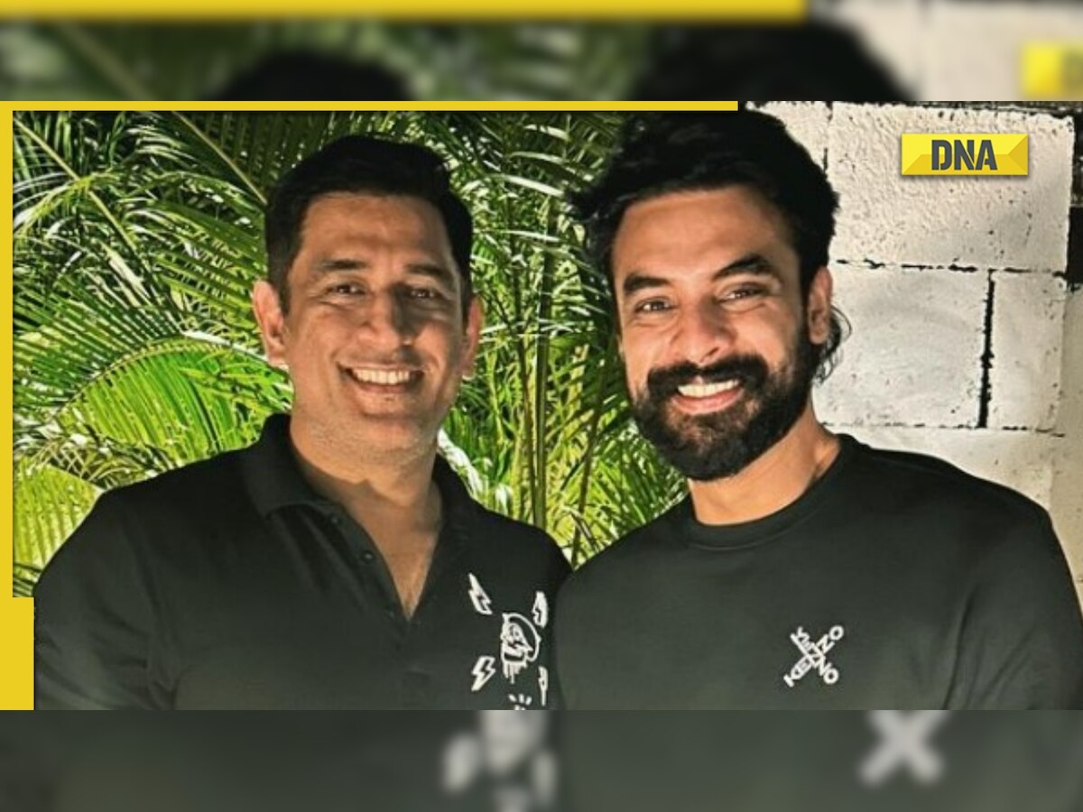 Tovino Thomas shares photo with 'captain cool' MS Dhoni, calls cricketer 'a great role model for all'