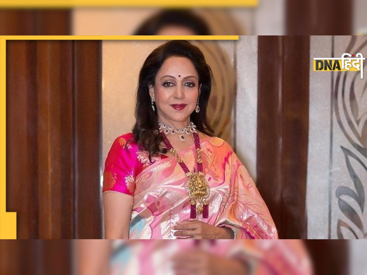 Hema Malini Video: वृंदावन के मंदिर में पहुंचर अचानक भजन गाने लगीं हेमा मालिनी, बोलीं 'ऐसा पहली बार हुआ है'