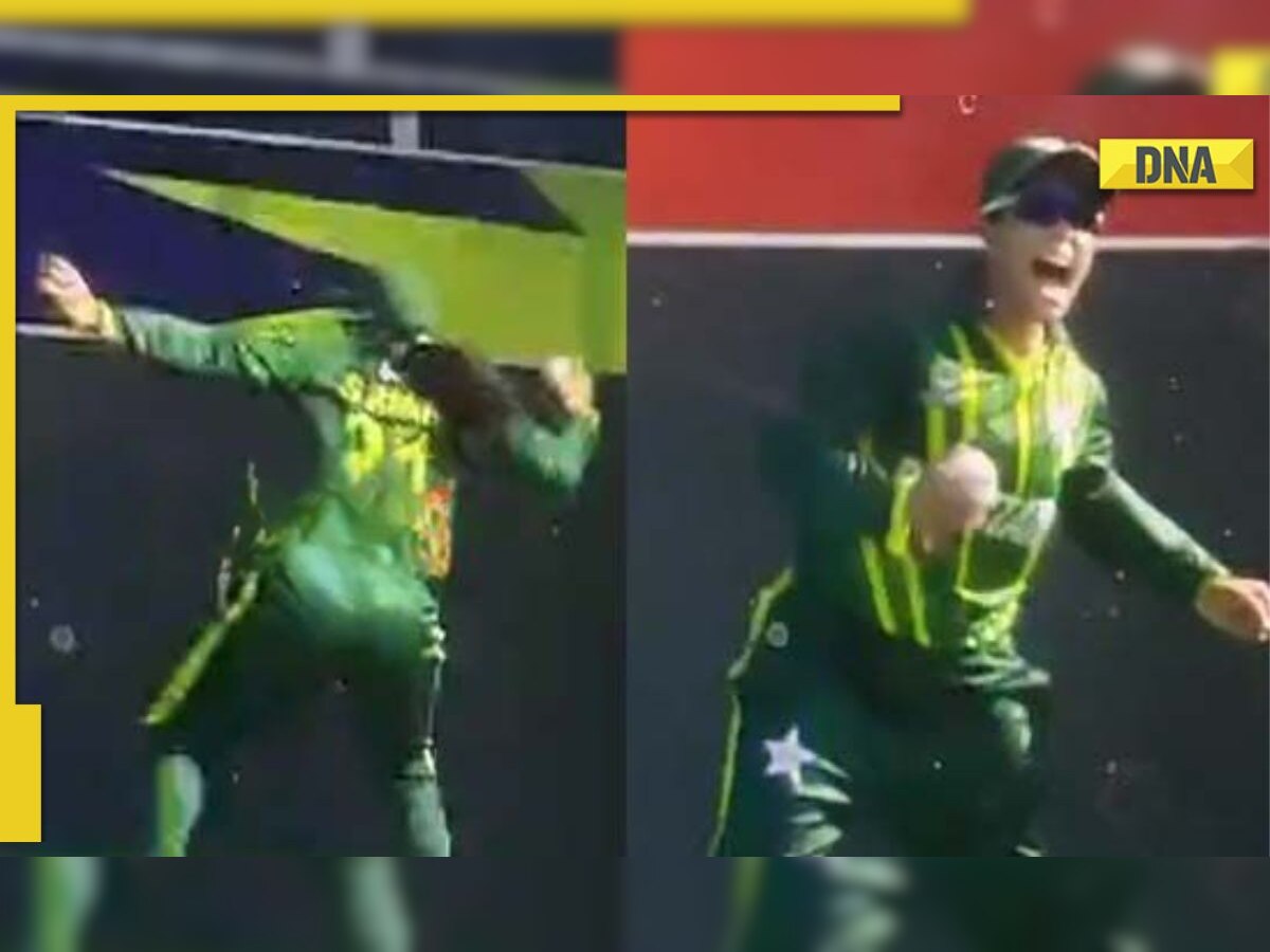 IND vs PAK Women's T20 World Cup: Sidra Ameen takes a stunner on boundary to dismiss Shafali Verma - Watch