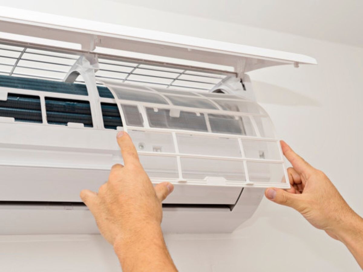 5 steps to follow before turning on your AC after winter hibernation