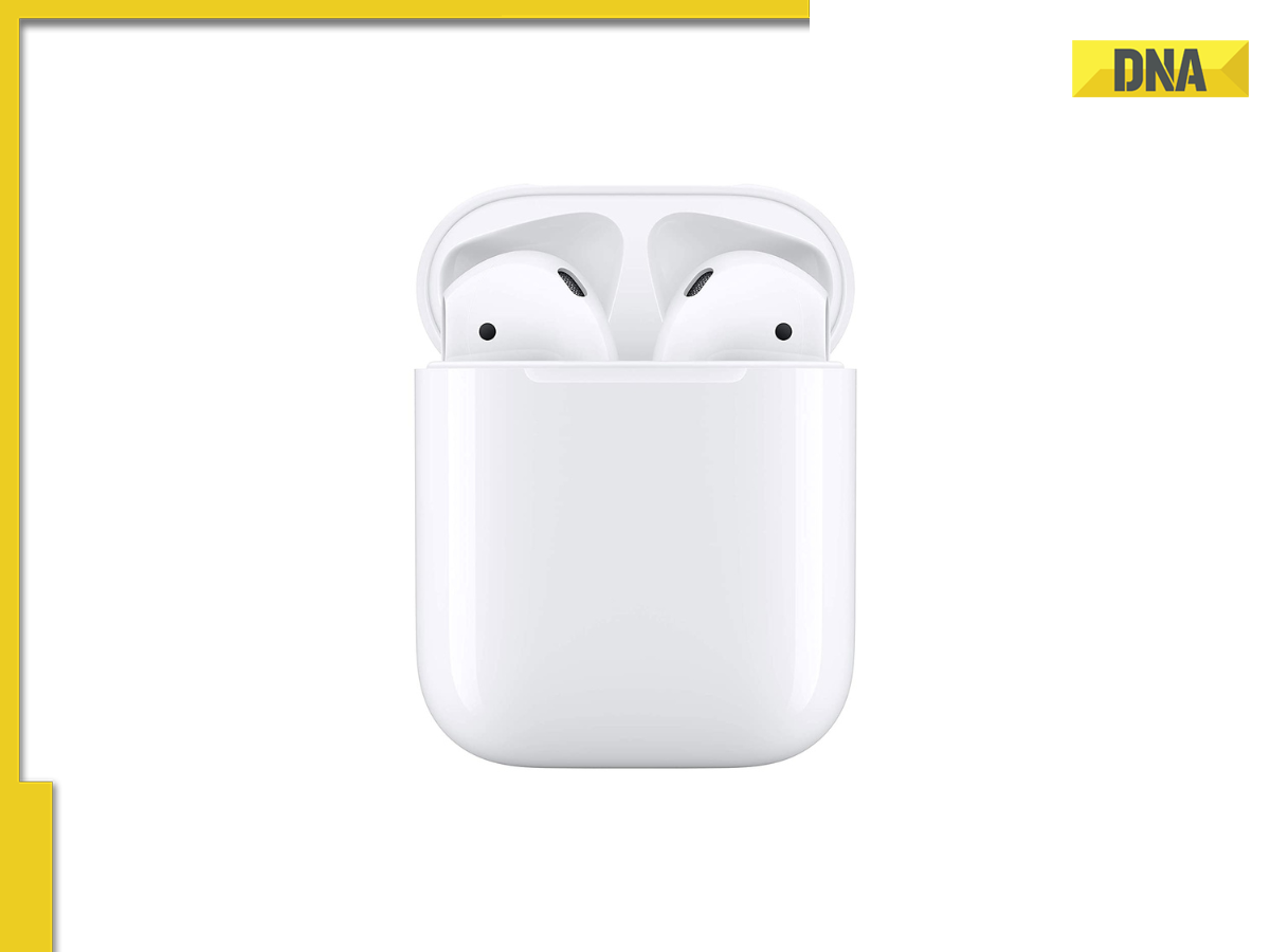 Apple AirPods at just Rs 590 in Flipkart Holi sale check details