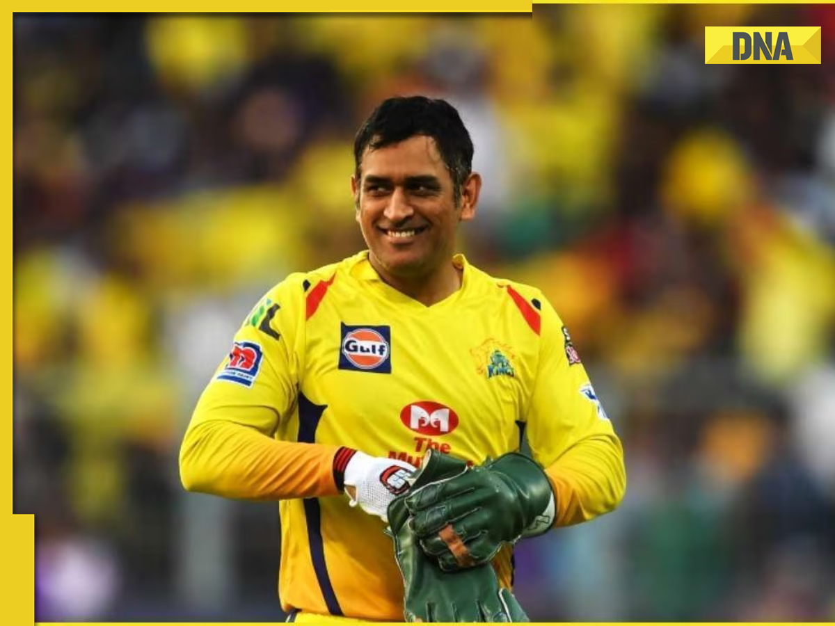 mahendra singh dhoni in csk images