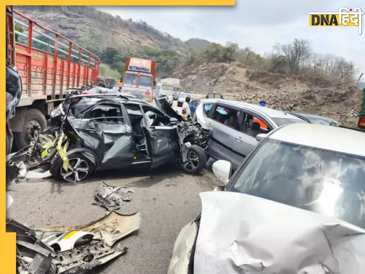 MumbaiPune Expressway Accident तेज रफ्तार से दौड़ रहे ट्रक के ब्रेक