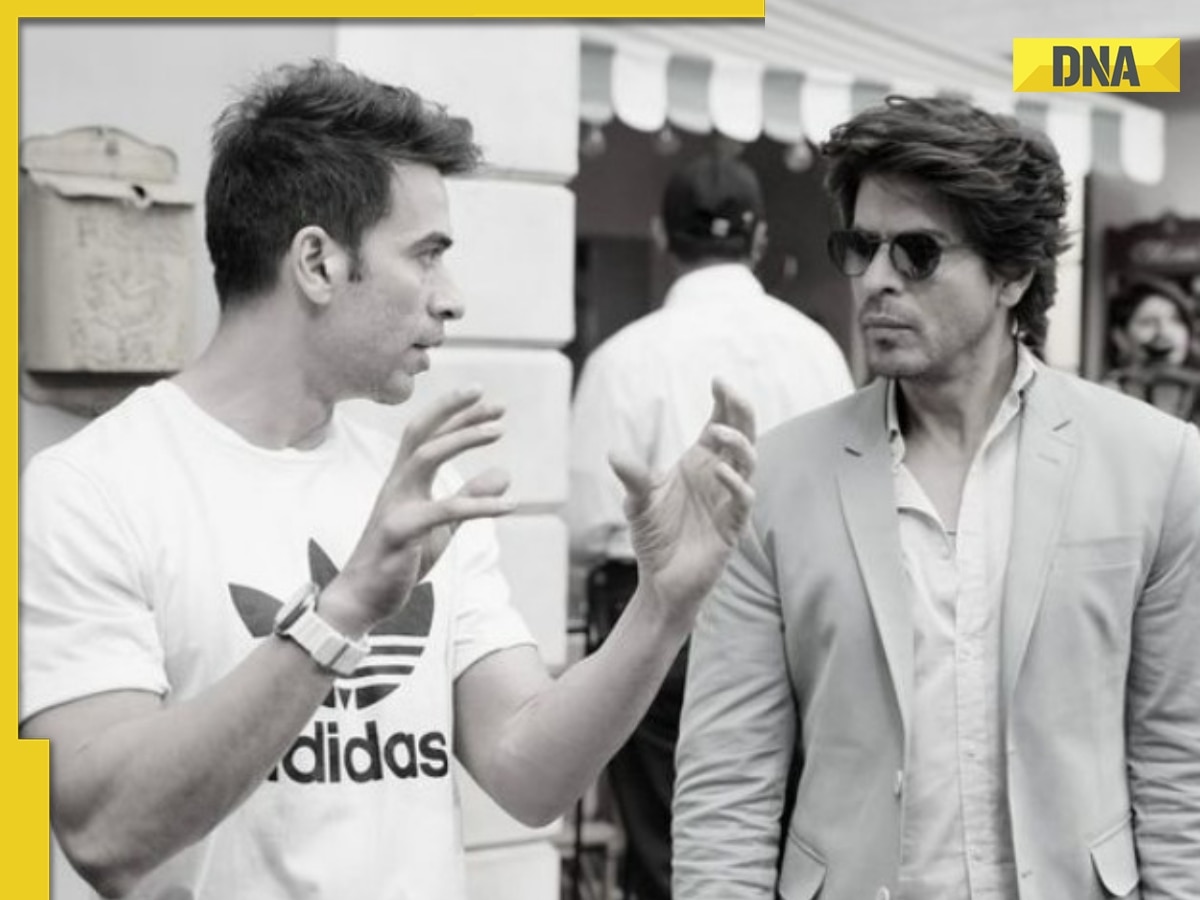 Shah Rukh Khan's photo with director Punit Malhotra from sets of unknown project goes viral, fans ask 'what's going on'